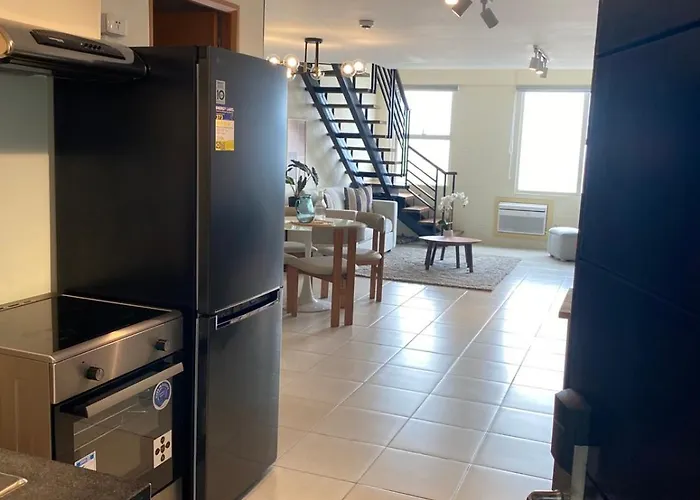 Edsa Heights Penthouse Unit 3402 Ama Tower Residences Manila